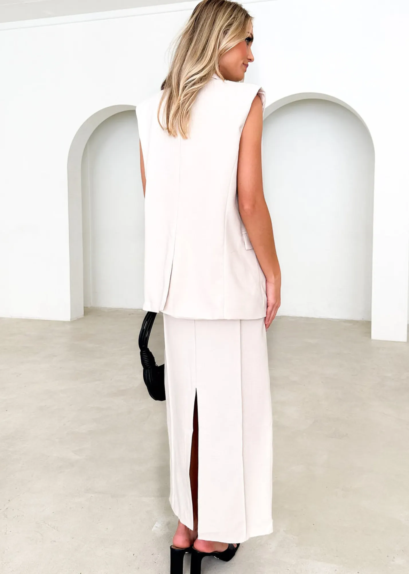 Women Gingham & Heels Singlets/Camis>Corina Sleeveless Blazer