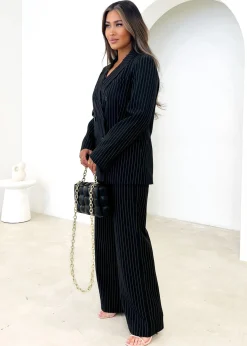 Women Gingham & Heels Pants><noscript><img width=