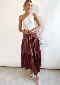 Women Gingham & Heels Skirts><noscript><img width=