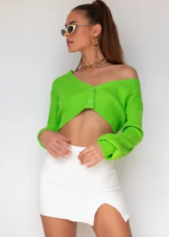 Women Gingham & Heels Crops><noscript><img width=