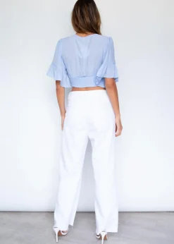 Women Gingham & Heels Crops><noscript><img width=