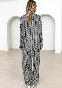 Women Gingham & Heels Shirts><noscript><img width=