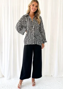 Women Gingham & Heels Shirts><noscript><img width=