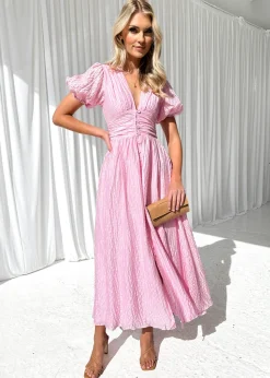 Women Gingham & Heels Midi><noscript><img width=