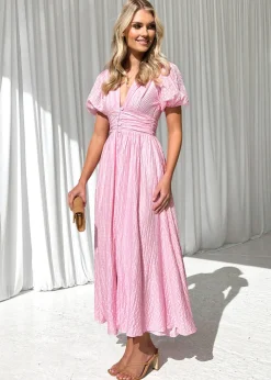 Women Gingham & Heels Midi><noscript><img width=