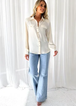 Women Gingham & Heels Shirts><noscript><img width=