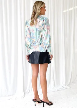 Women Gingham & Heels Shirts><noscript><img width=