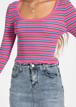 Women Gingham & Heels Sweaters><noscript><img width=