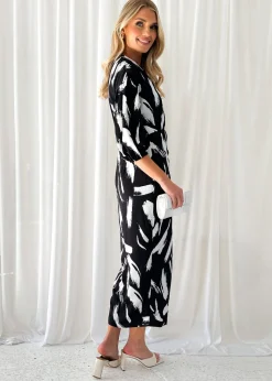 Women Gingham & Heels Midi><noscript><img width=