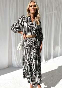 Women Gingham & Heels Midi><noscript><img width=