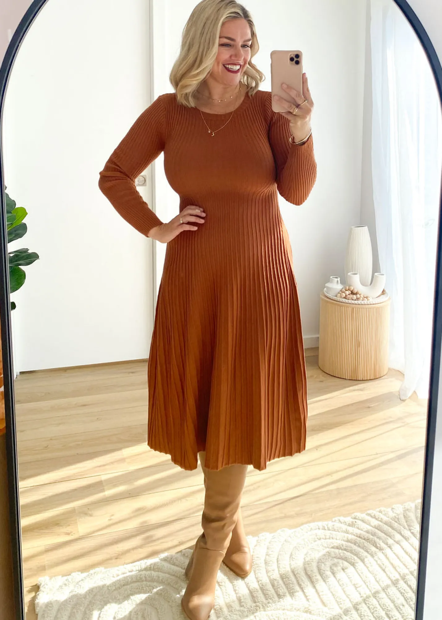 Women Gingham & Heels Knit Dresses>Everly Knit Midi Dress