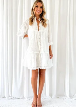 Women Gingham & Heels Short><noscript><img width=