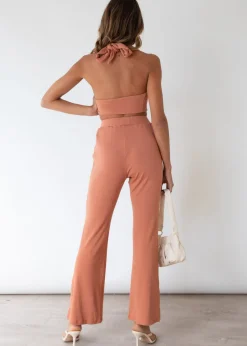 Women Gingham & Heels Crops><noscript><img width=