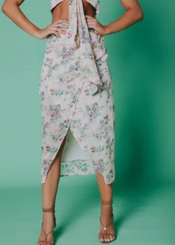 Women Gingham & Heels Skirts><noscript><img width=