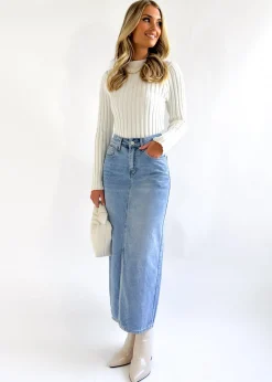 Women Gingham & Heels Skirts><noscript><img width=