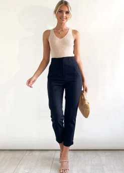 Women Gingham & Heels Basic Tops><noscript><img width=