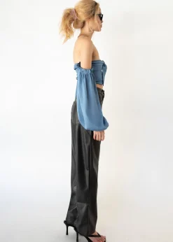Women Gingham & Heels Crops><noscript><img width=