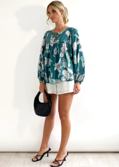 Women Gingham & Heels Blouses><noscript><img width=