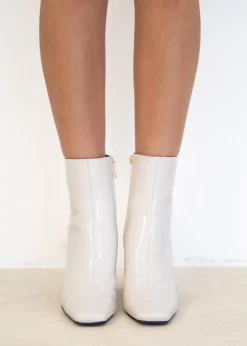 Women Gingham & Heels Shoes>Innis Boots