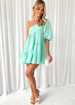 Women Gingham & Heels Short><noscript><img width=