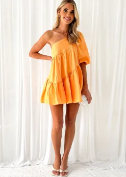 Women Gingham & Heels Short><noscript><img width=