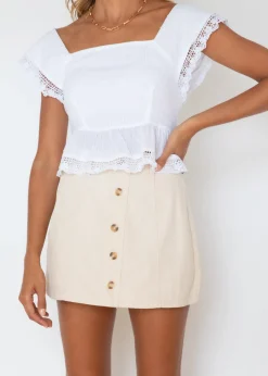 Women Gingham & Heels Skirts><noscript><img width=