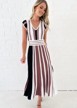 Women Gingham & Heels Knit Dresses>Janeve Knit Midi Dress