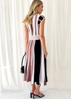 Women Gingham & Heels Knit Dresses><noscript><img width=