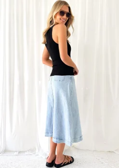 Women Gingham & Heels Knit Tops><noscript><img width=