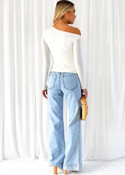 Women Gingham & Heels Basic Tops><noscript><img width=
