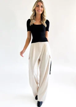 Women Gingham & Heels Basic Tops><noscript><img width=