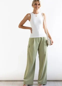 Women Gingham & Heels Basic Tops><noscript><img width=