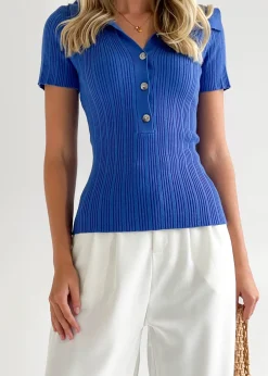 Women Gingham & Heels Basic Tops><noscript><img width=