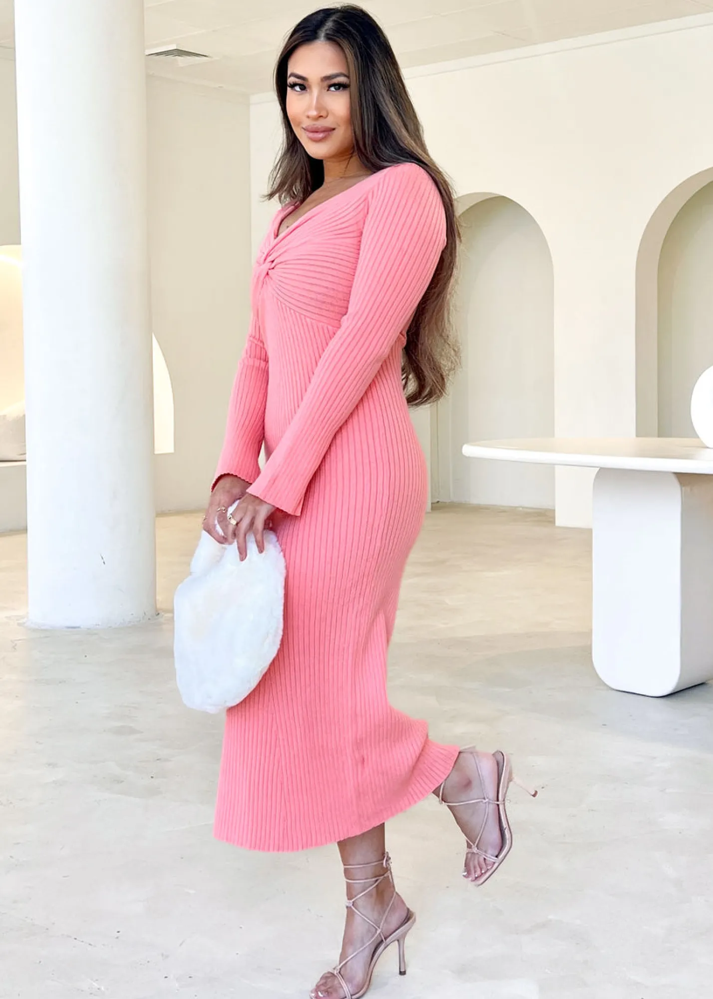Women Gingham & Heels Knit Dresses>Kyiah Knit Midi Dress