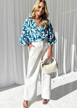 Women Gingham & Heels Basic Tops><noscript><img width=
