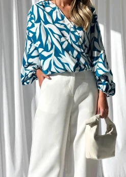 Women Gingham & Heels Basic Tops><noscript><img width=