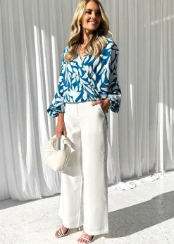 Women Gingham & Heels Blouses><noscript><img width=