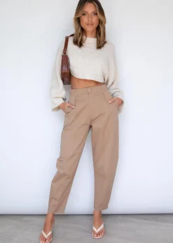 Women Gingham & Heels Crops><noscript><img width=