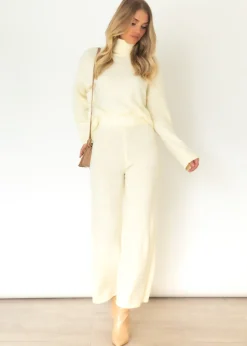 Women Gingham & Heels Knit Bottoms><noscript><img width=