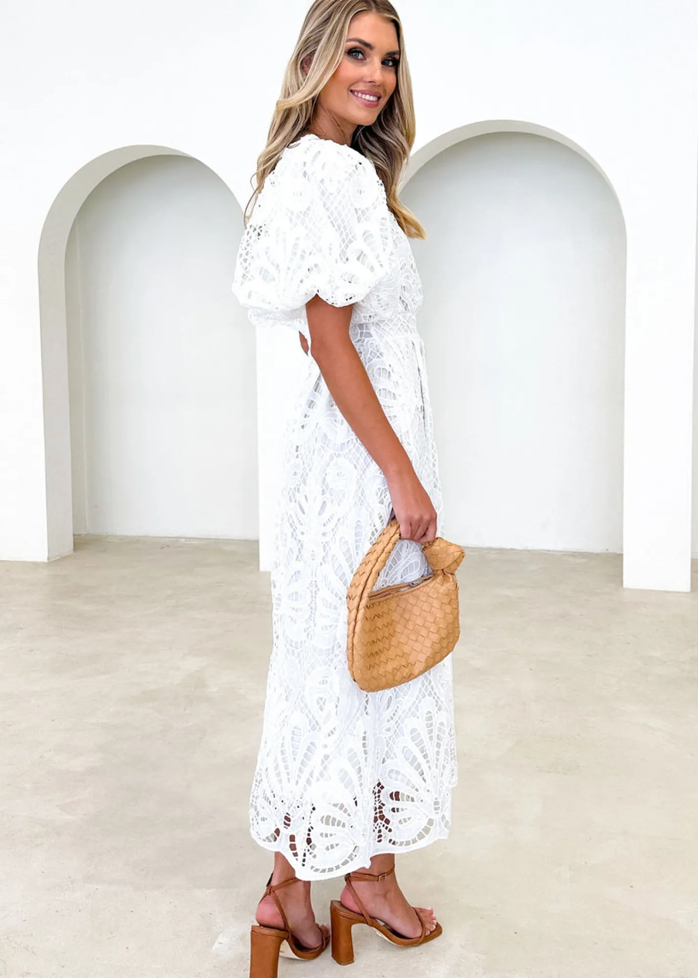 Women Gingham & Heels Midi>Lisa Lace Midi Dress