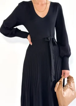 Women Gingham & Heels Knit Dresses><noscript><img width=