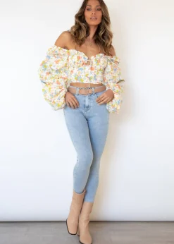 Women Gingham & Heels Blouses>Love Nest Crop Blouse