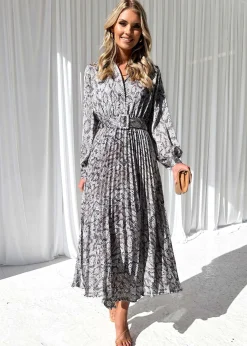 Women Gingham & Heels Midi><noscript><img width=