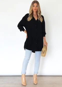 Women Gingham & Heels Shirts><noscript><img width=