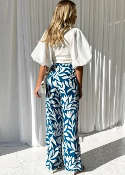 Women Gingham & Heels Pants><noscript><img width=