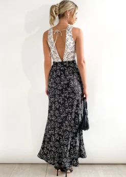 Women Gingham & Heels Maxi><noscript><img width=