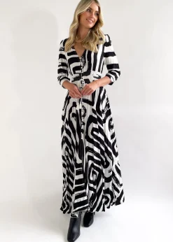 Women Gingham & Heels Maxi><noscript><img width=