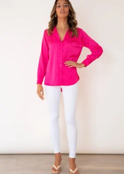 Women Gingham & Heels Shirts><noscript><img width=