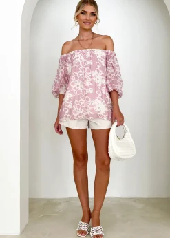 Women Gingham & Heels Blouses><noscript><img width=