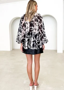 Women Gingham & Heels Shirts><noscript><img width=